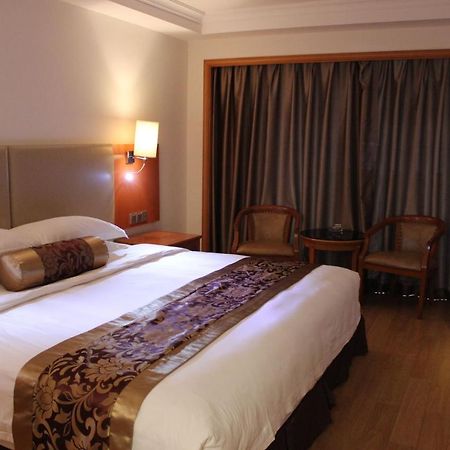 Guangzhou Yuehai Hotel Bagian luar foto