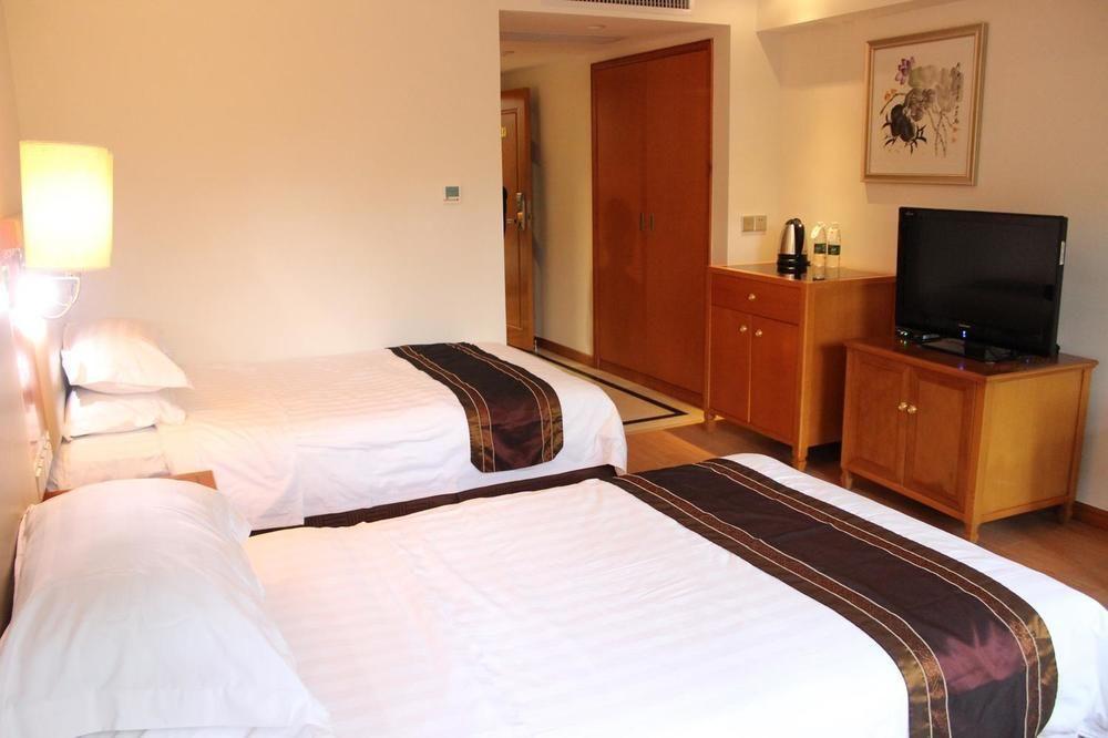 Guangzhou Yuehai Hotel Bagian luar foto